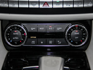 2012��AMG CLS 63 ���{�{��