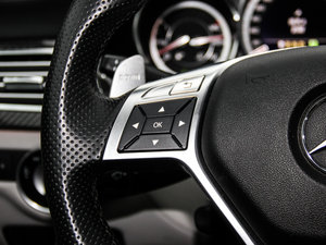 2012��AMG CLS 63 �п؅^