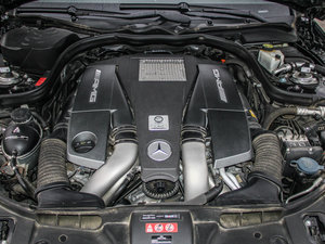 2012��AMG CLS 63 ����