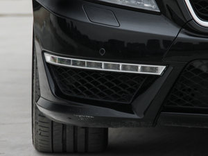 2012��AMG CLS 63 �������^