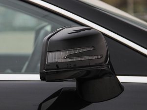 2012��AMG CLS 63 �������^