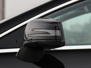 2012��AMG CLS 63 �������^