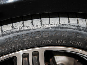 2012��A(y��)MG CLS 63 ��(x��)��(ji��)���^