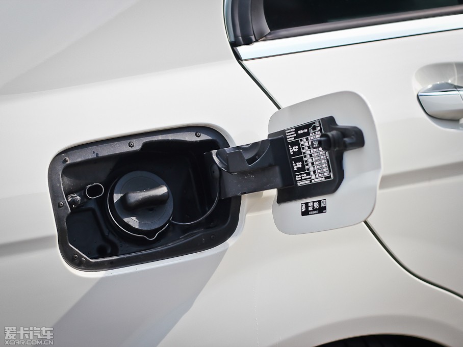 2012YCAMG AMG C 63 TӸа