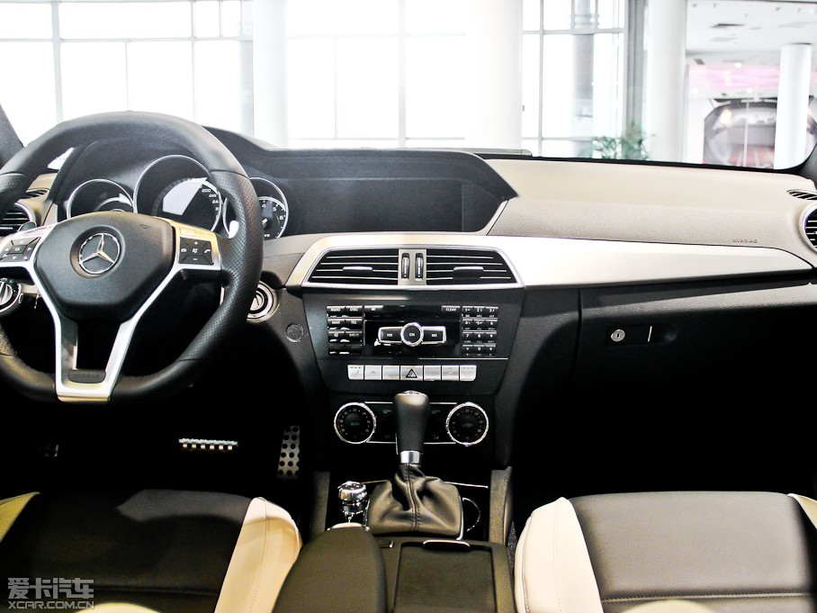 2012YCAMG AMG C 63 CoupeӸа