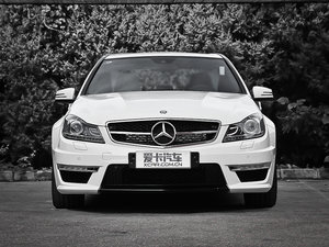 2012AMG C 63 TӸа ǰ