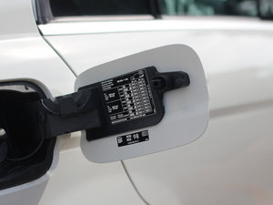 2012AMG C 63 TӸа ^