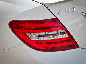 2012AMG C 63 TӸа ^