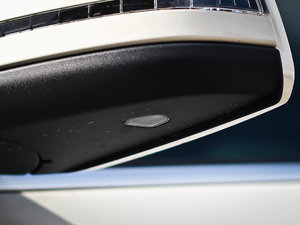 2012AMG C 63 TӸа ^