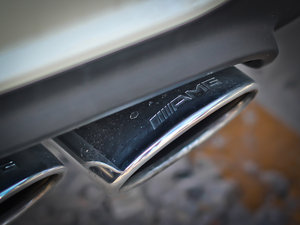 2012AMG C 63 TӸа ^