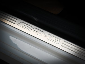 2012AMG C 63 TӸа g