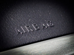 2012AMG C 63 TӸа g