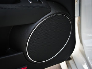 2012AMG C 63 TӸа g