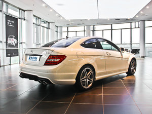 2012AMG C 63 CoupeӸа w^