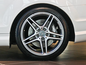 2012AMG C 63 CoupeӸа ^