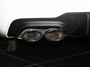 2012A(y)MG C 63 Coupe(dng)а Ś