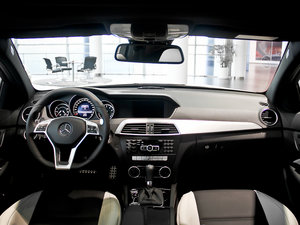 2012AMG C 63 CoupeӸа ȫ