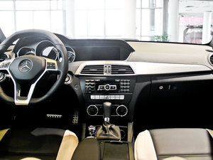 2012AMG C 63 CoupeӸа п_