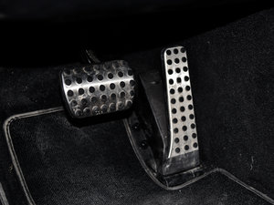 2012AMG C 63 CoupeӸа п؅^