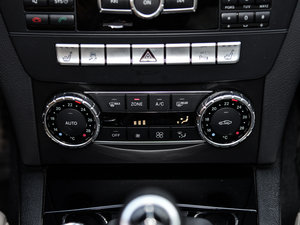 2012A(y)MG C 63 CoupeӸа п؅^(q)