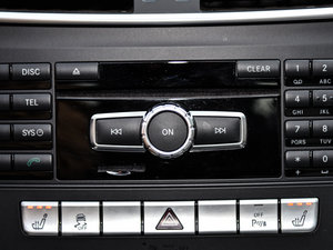 2012A(y)MG C 63 CoupeӸа п؅^(q)