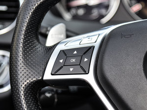 2012A(y)MG C 63 CoupeӸа п؅^(q)