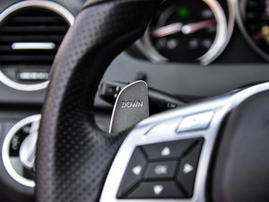 2012A(y)MG C 63 CoupeӸа п؅^(q)