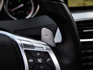 2012A(y)MG C 63 CoupeӸа п؅^(q)