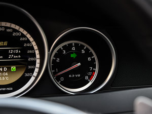 2012A(y)MG C 63 CoupeӸа п؅^(q)