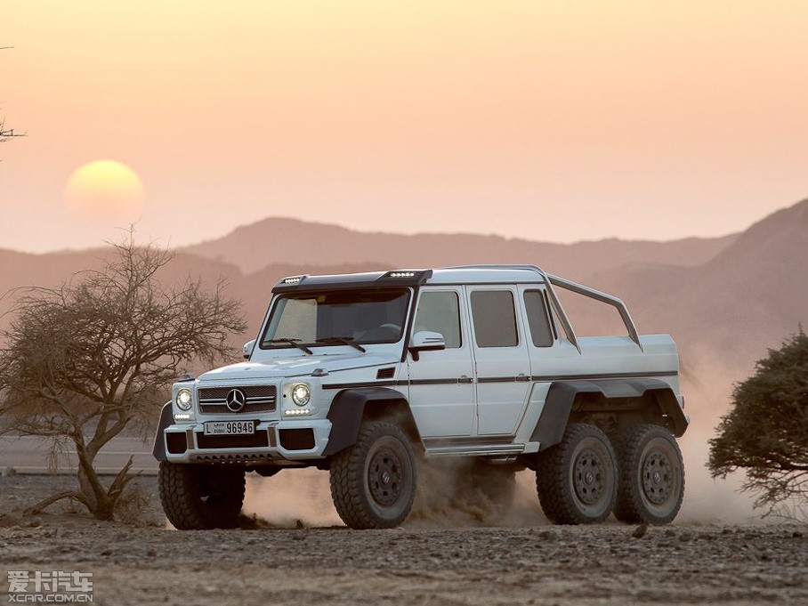 2013YGAMG AMG G 63 6x6 Concept