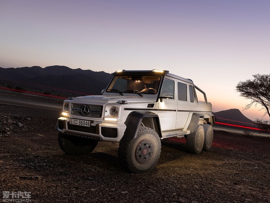 2013YGAMG AMG G 63 6x6 Concept