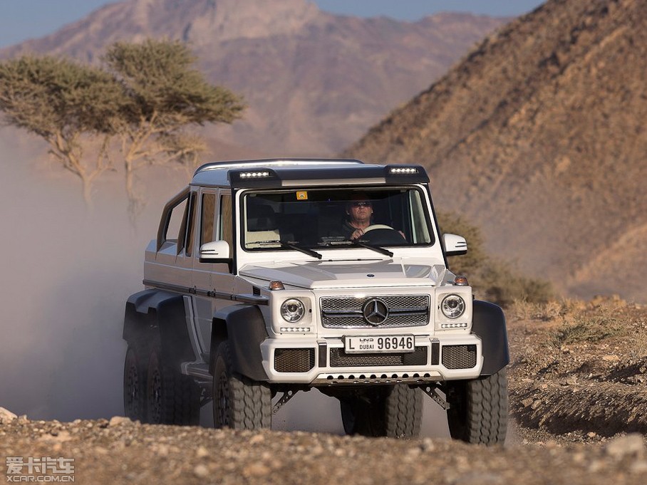 2013YGAMG AMG G 63 6x6 Concept