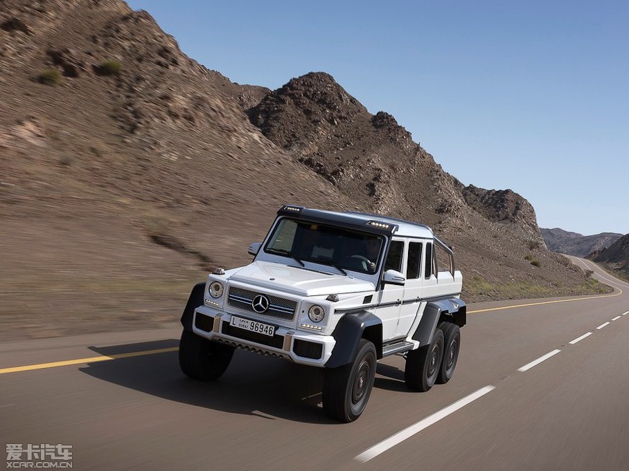 2013YGAMG AMG G 63 6x6 Concept