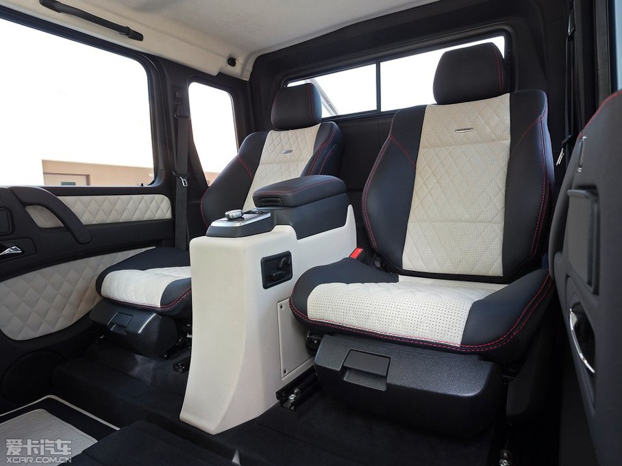 2013YGAMG AMG G 63 6x6 Concept