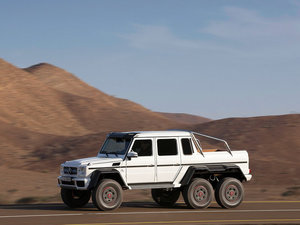 2013A(y)MG G 63 6x6 Concept w^