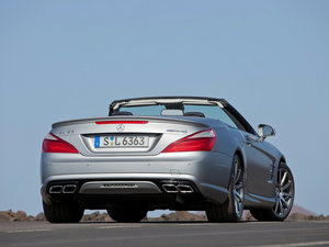 2013��AMG SL 63 ���w���^