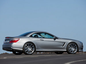 2013��AMG SL 63 ���w���^