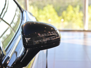 2013��A(y��)MG SL 63 ��(x��)��(ji��)���^