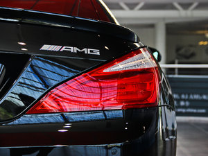 2013��AMG SL 63 �������^