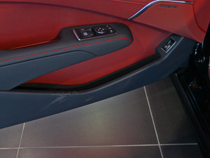 2013��AMG SL 63 ���g����