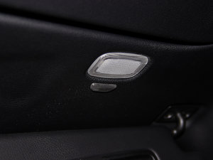 2013��AMG SL 63 �п؅^