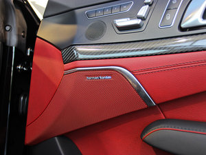 2013��AMG SL 63 �п؅^