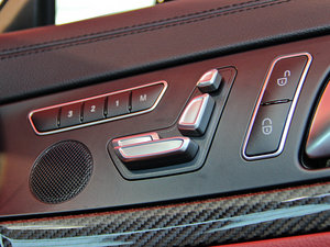 2013��AMG SL 63 �п؅^