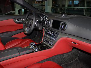 2013��AMG SL 63 �п؅^