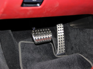 2013��AMG SL 63 �п؅^