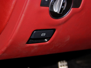 2013��AMG SL 63 �п؅^