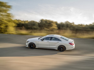 2014��AMG CLS 63 ���w���^