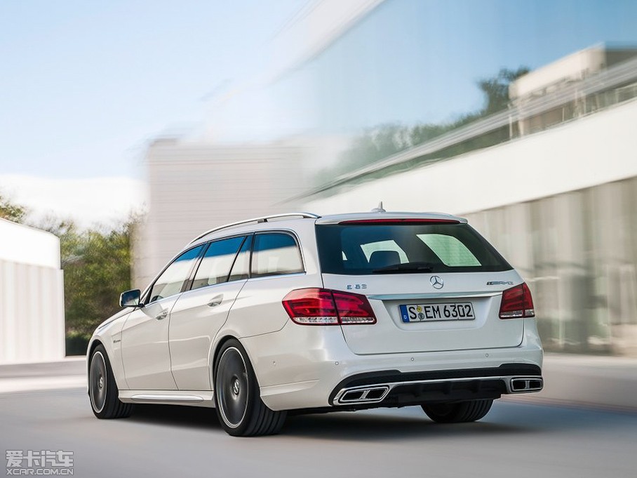 2014YEAMG AMG E 63 Estate