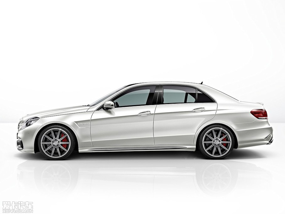 2014YE(j)AMG AMG E 63 S 4MATIC