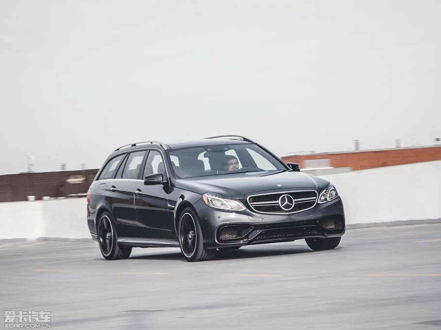 2014款奔驰e级amg e63 amg s 4matic wagon